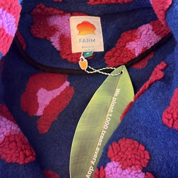 FARM RIO
Mixed Leopards Fleece Teddy Coat Size Medium NWT - Picture 8 of 10